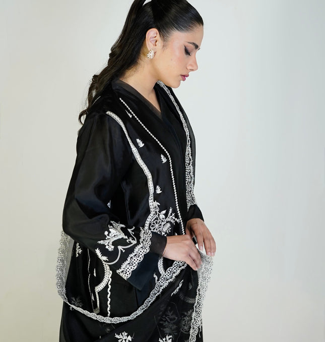 CLASSIC BLACK SHEESHA SILK 3-PIECE SUIT