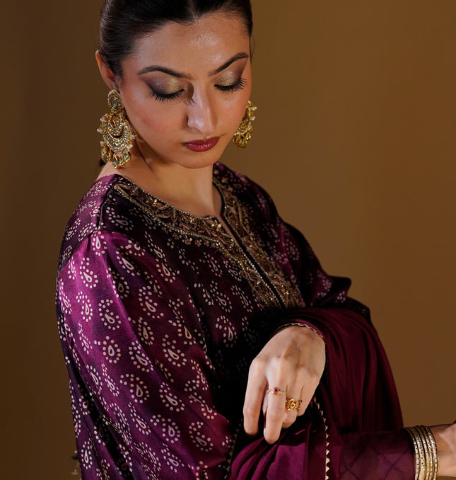 MAROON TIE-DYE PURE SILK CHUNRI 3-PIECE SUIT