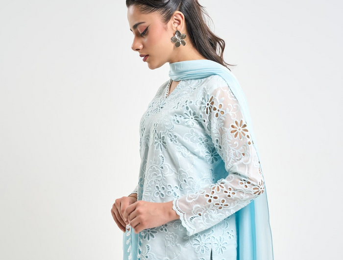 <h2>SEMI FORMALS</h2>